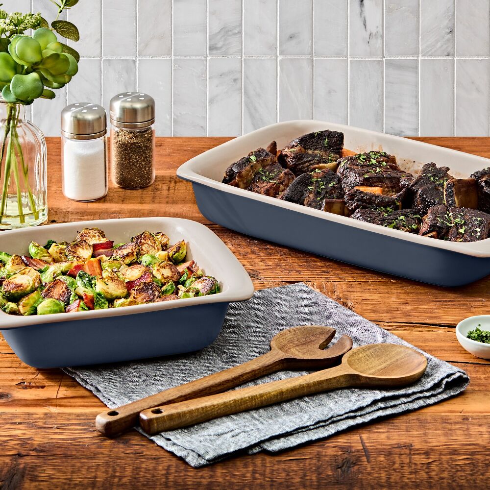 2 Qt Square Stoneware Baking Dish F1