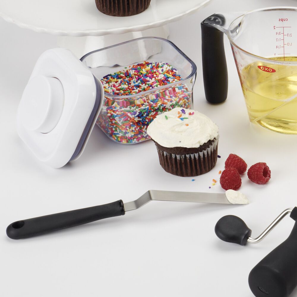 Cupcake Icing Knife D6