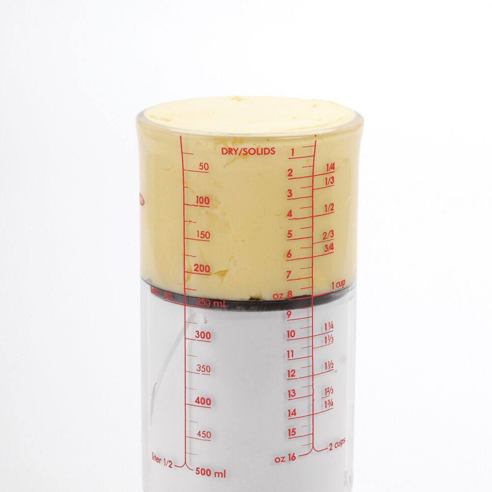 2 Cup Adjustable Measuring Cup J7