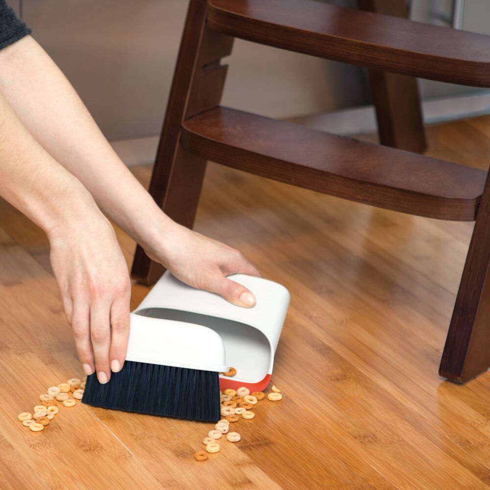 Compact Dustpan & Brush Set I6