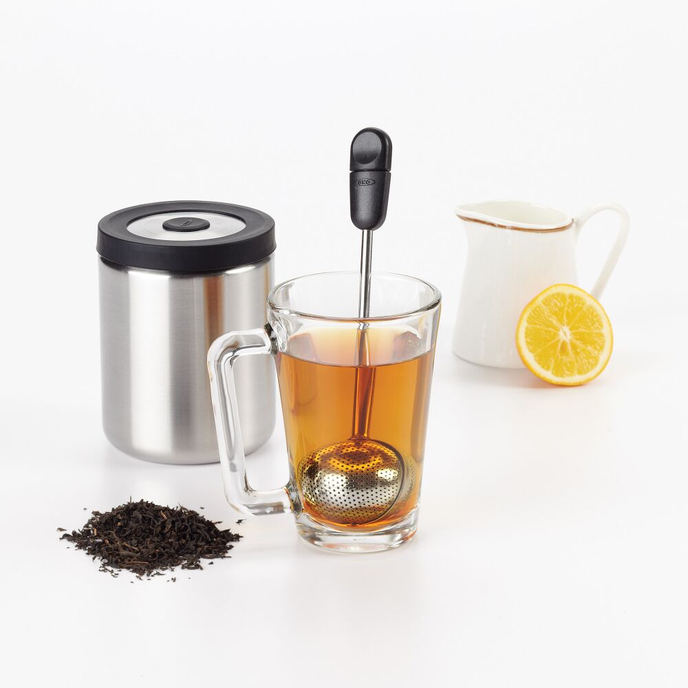 Twisting Tea Ball A5