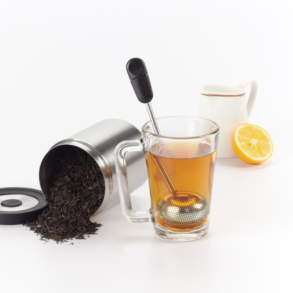 Twisting Tea Ball A5