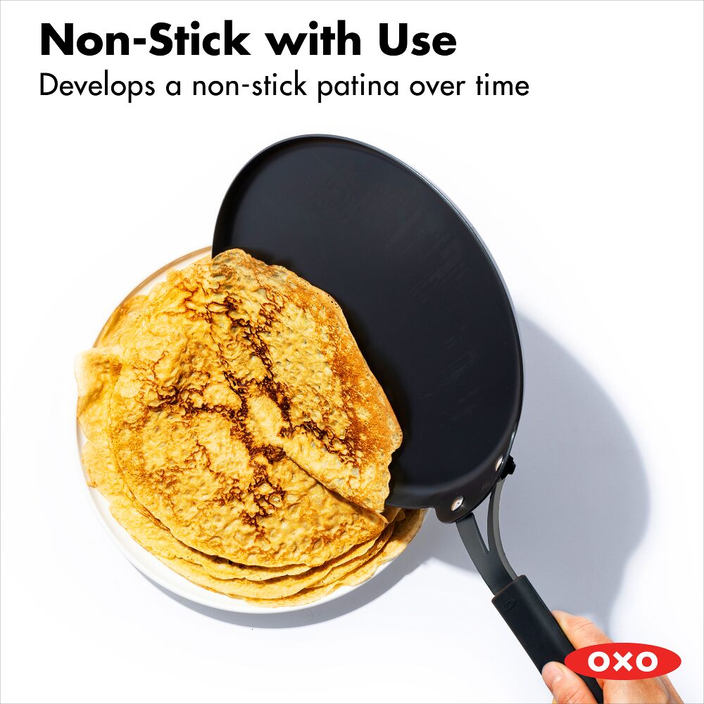 Obsidian Carbon Steel 10-Inch Crêpe Pan with Silicone Sleeve O7
