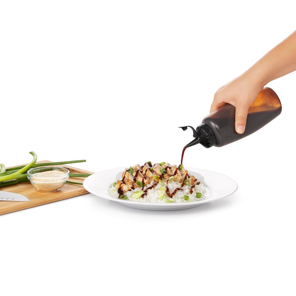 OXO Chef's Squeeze Bottles - 12 ounces N5