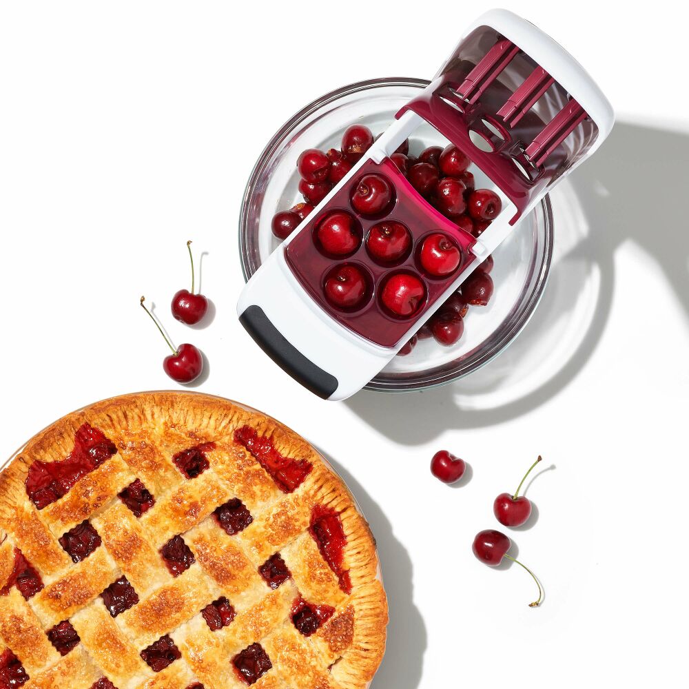 Quick-Release Multi Cherry Pitter O7