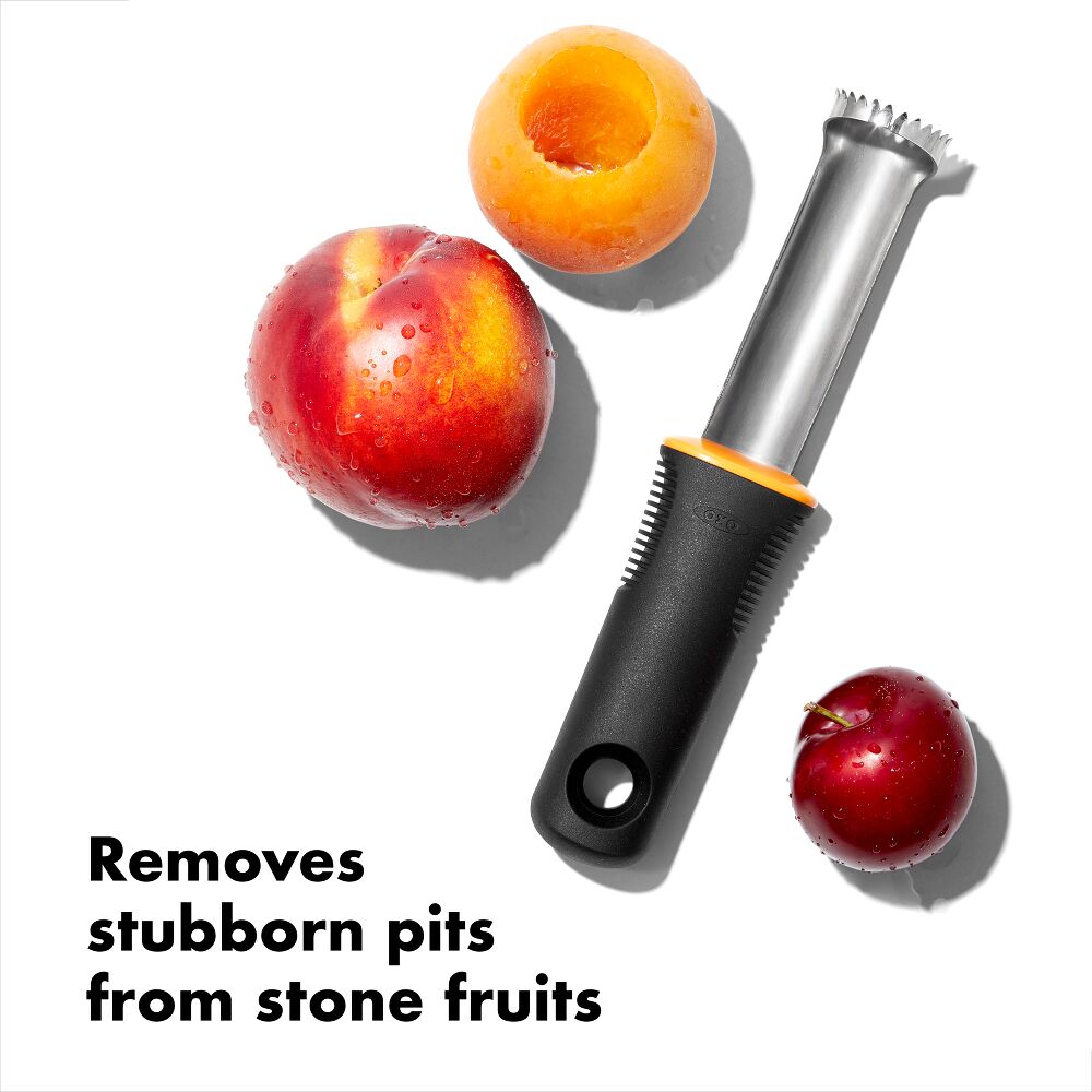 OXO Good Grips Peach Pitter S4