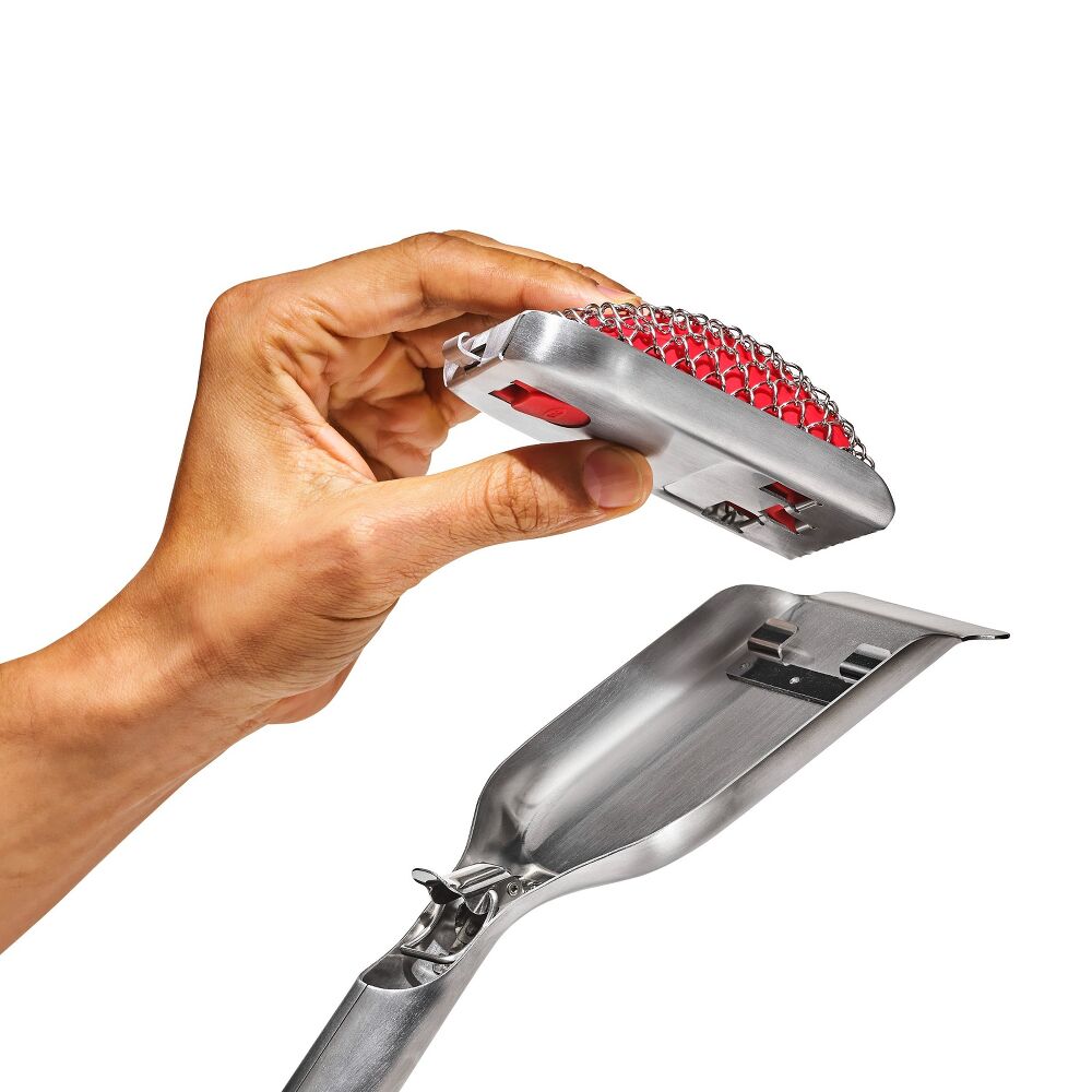 Coiled Grill Brush With Replaceable Head C6