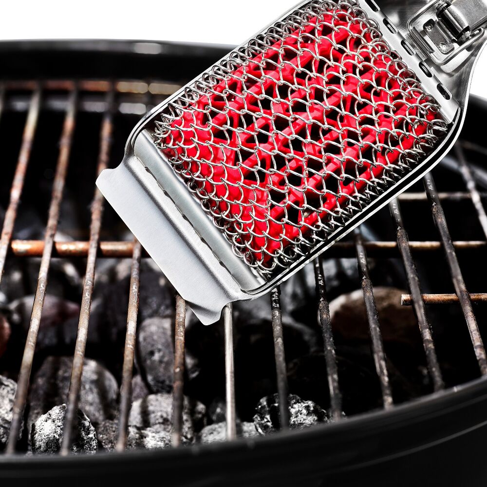Coiled Grill Brush With Replaceable Head C6