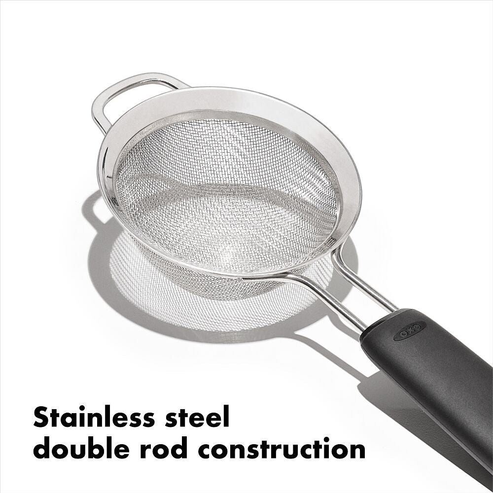 OXO Good Grips 3 in./7.6 cm Mini Strainer R6