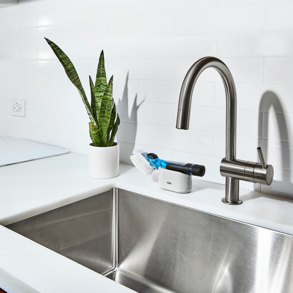 Soap Dispensing Dish Brush Storage Set D1