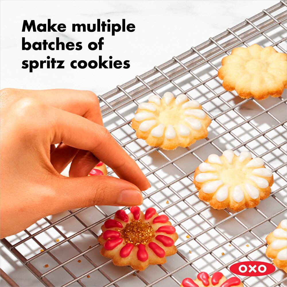 14-Piece Cookie Press Set W5