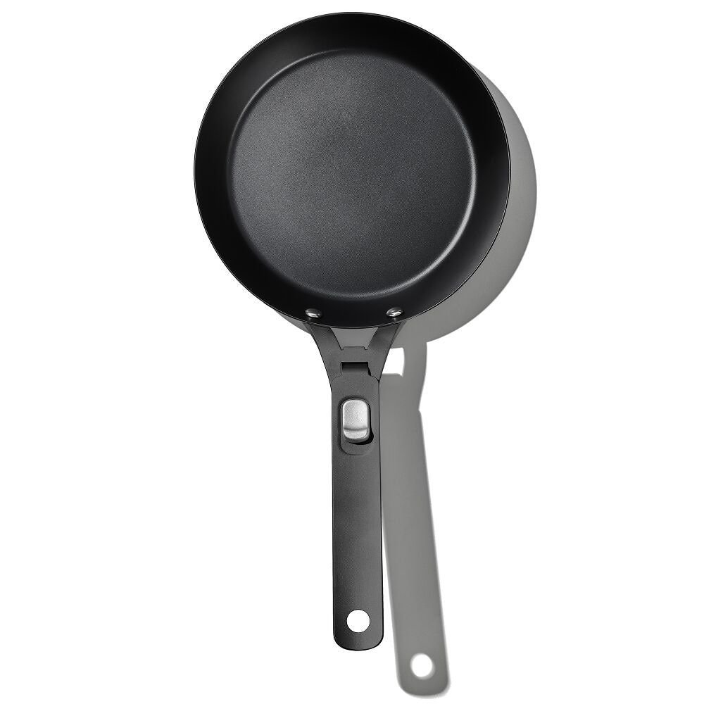 Carbon Steel With Removable Handle 8in Pan Y3