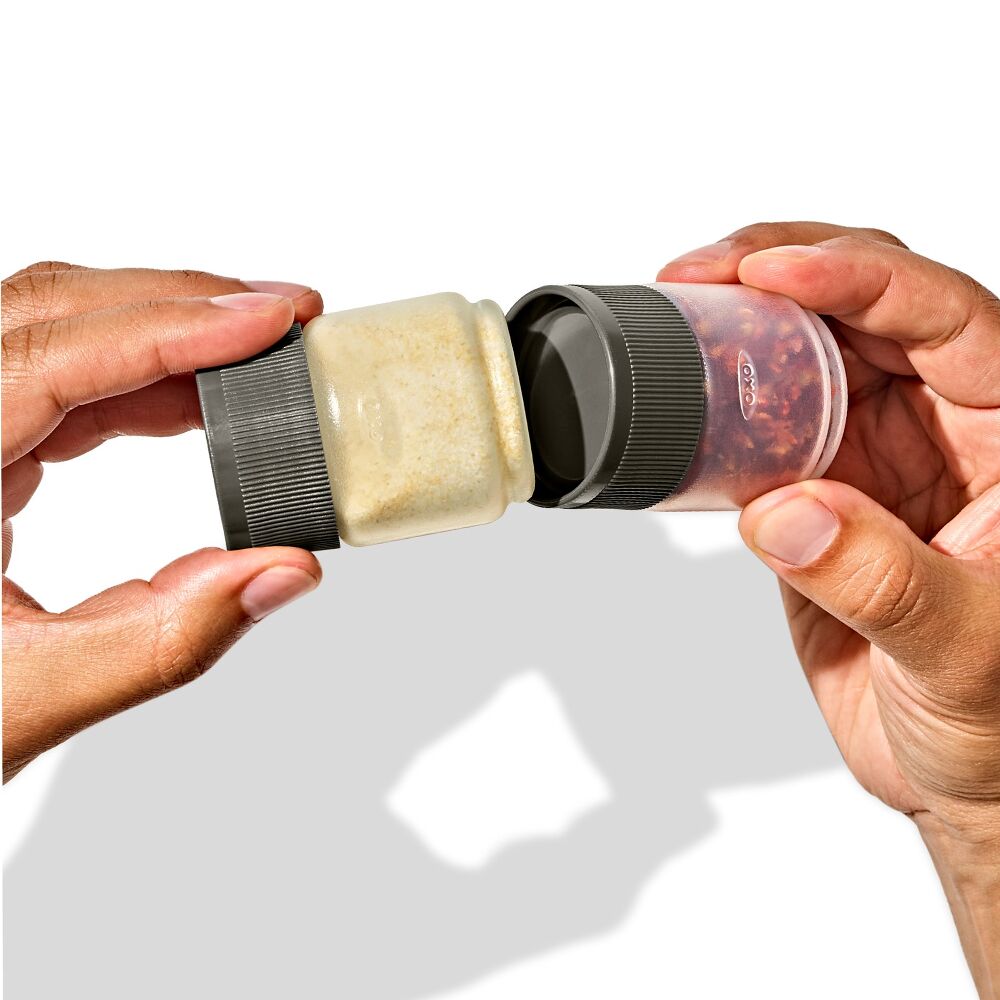 Outdoor 7-Piece Spice Shaker & Squeeze Bottle Set S6