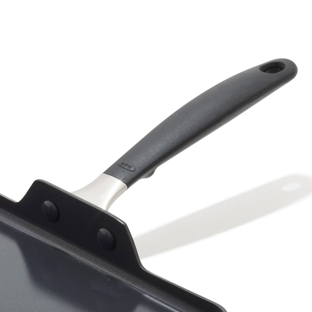 OXO Stainless Steel Everyday 11 in Square Griddle B5