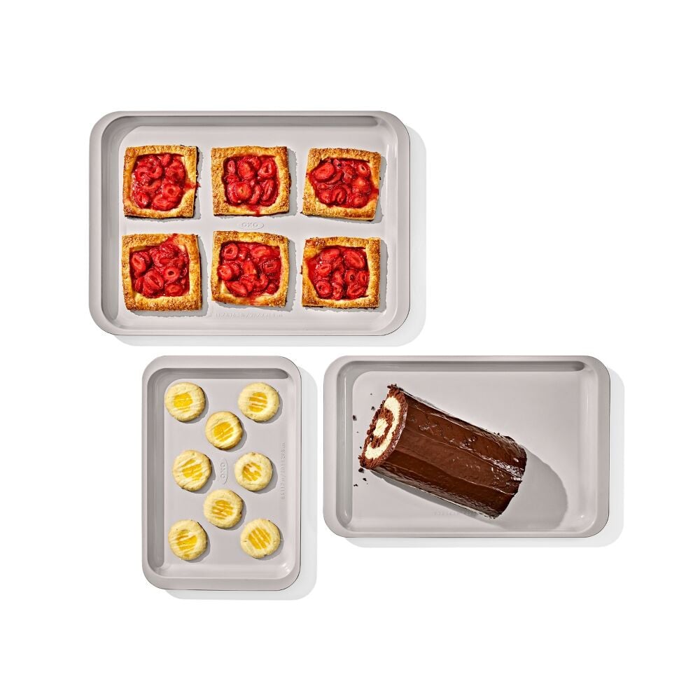 Non-Stick Pro Ceramic Coated Metal Bakeware 3 Pc Set C0