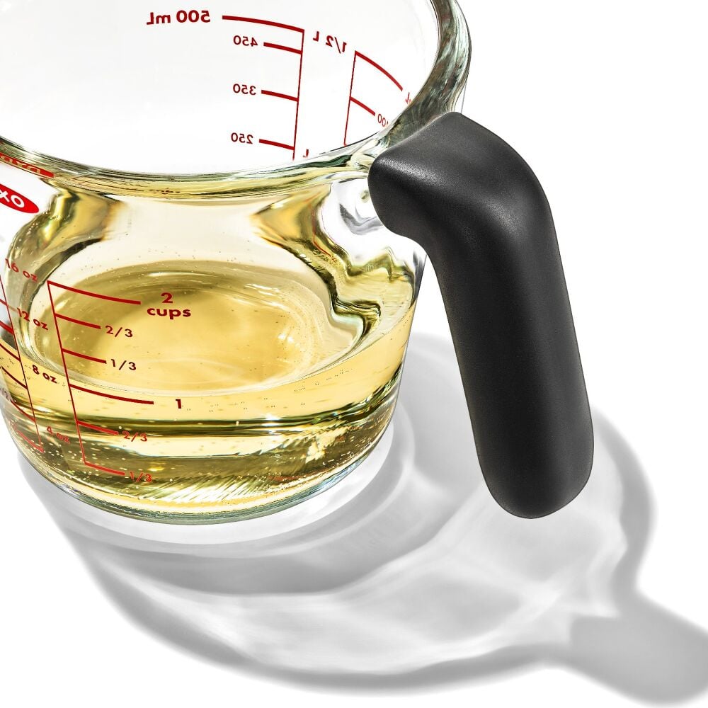 2 Cup Glass Measuring Cup with Lid W0