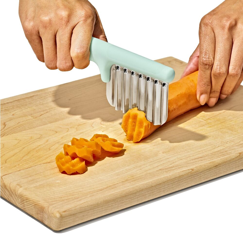 Crinkle Cutter L8