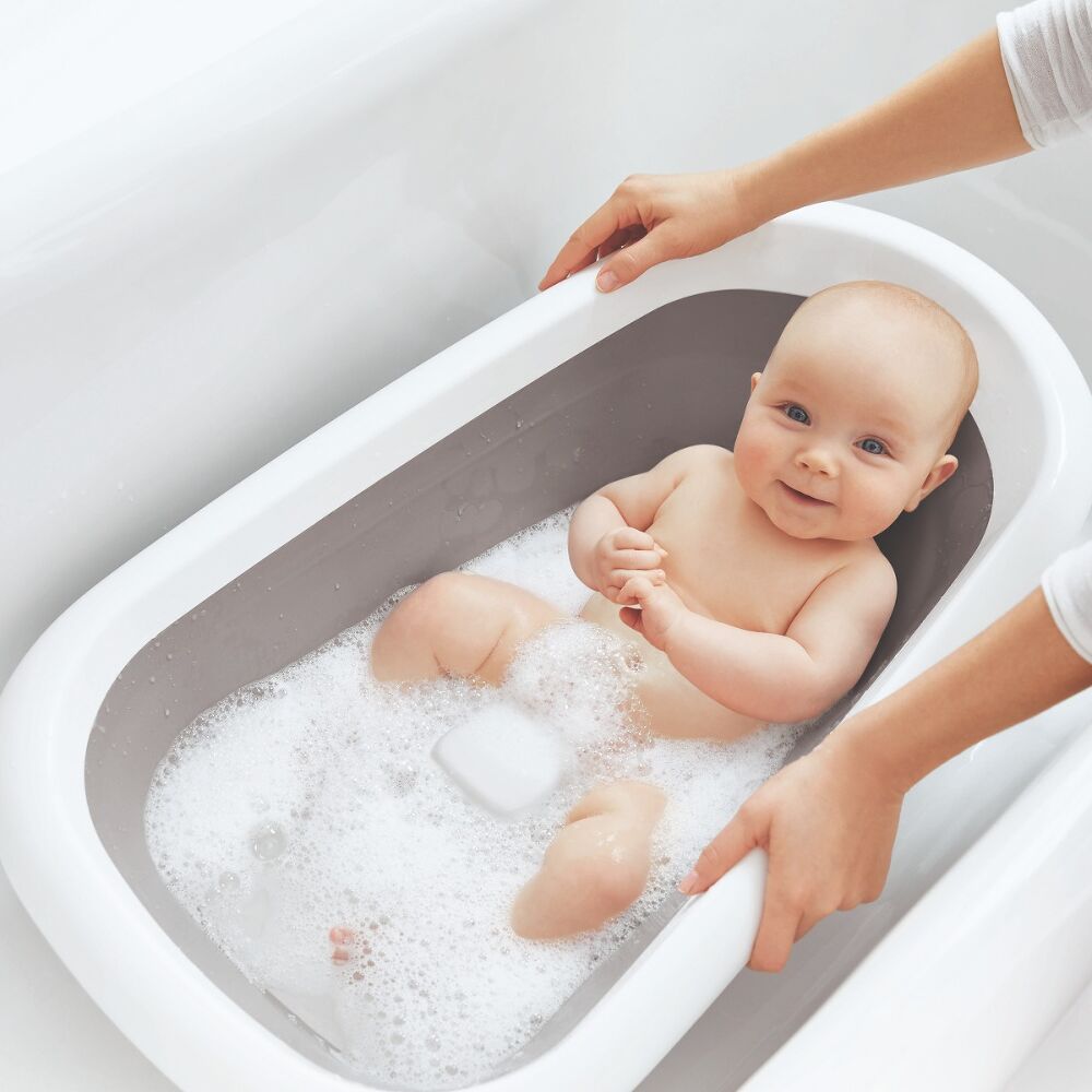 Splash & Store Bathtub D4
