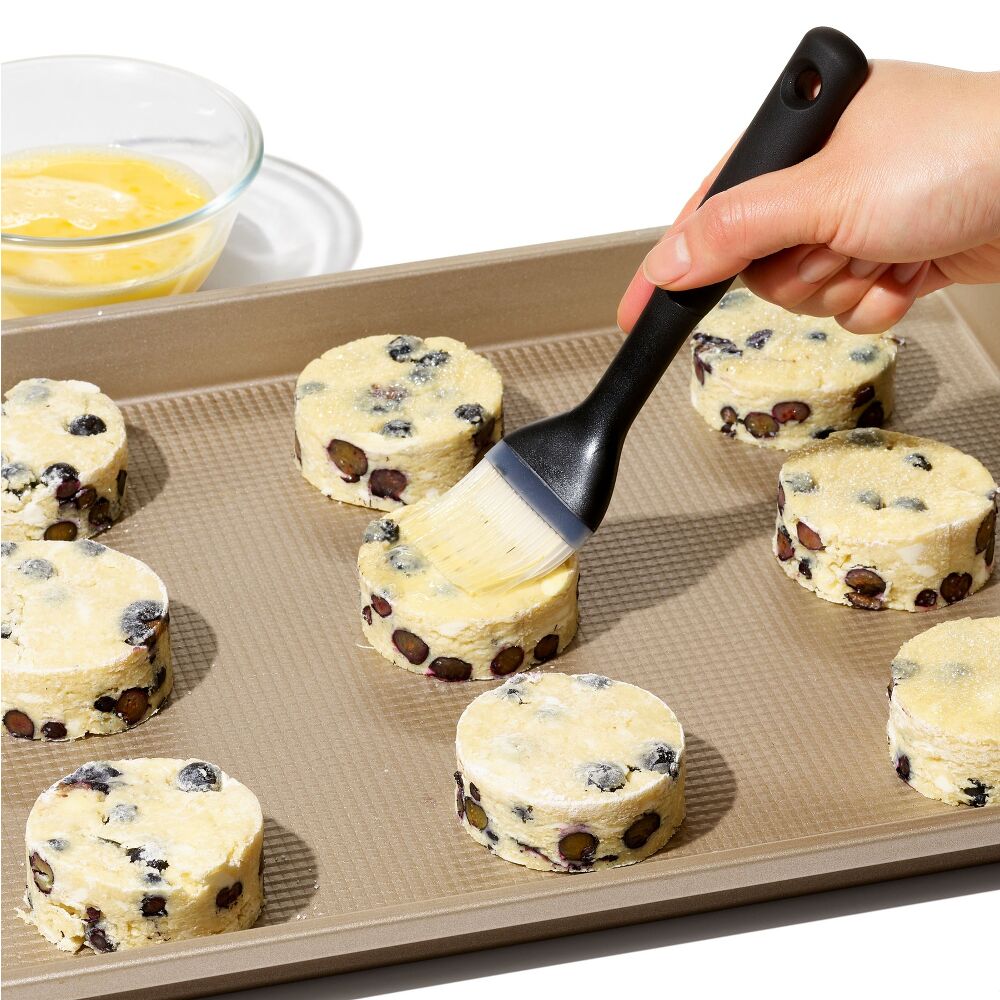 OXO Good Grips Silicone Pastry Brush V2