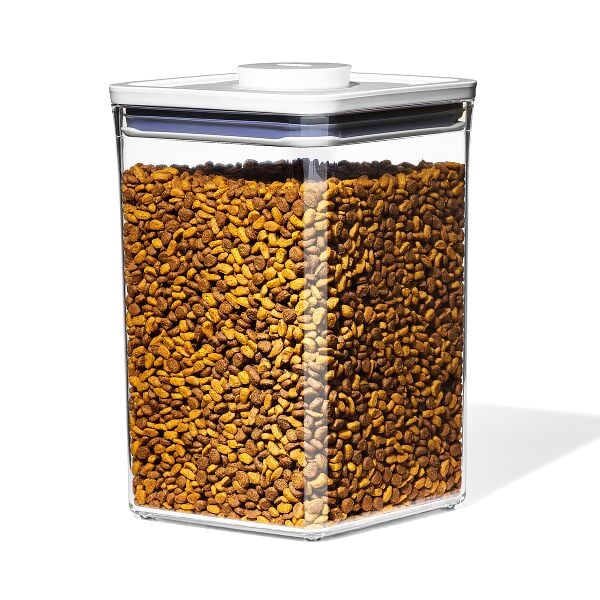 OXO Good Grips Pet POP Container – 4.4 Qt/4.2 L with Scoop Y9