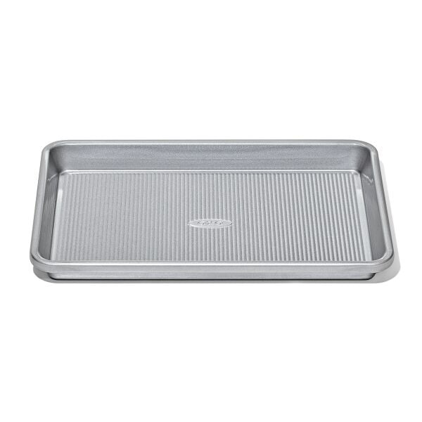 Non-Stick Pro Clear Coated Quarter Sheet Pan E6
