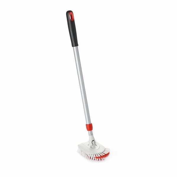 Extendable Tub & Tile Brush K6