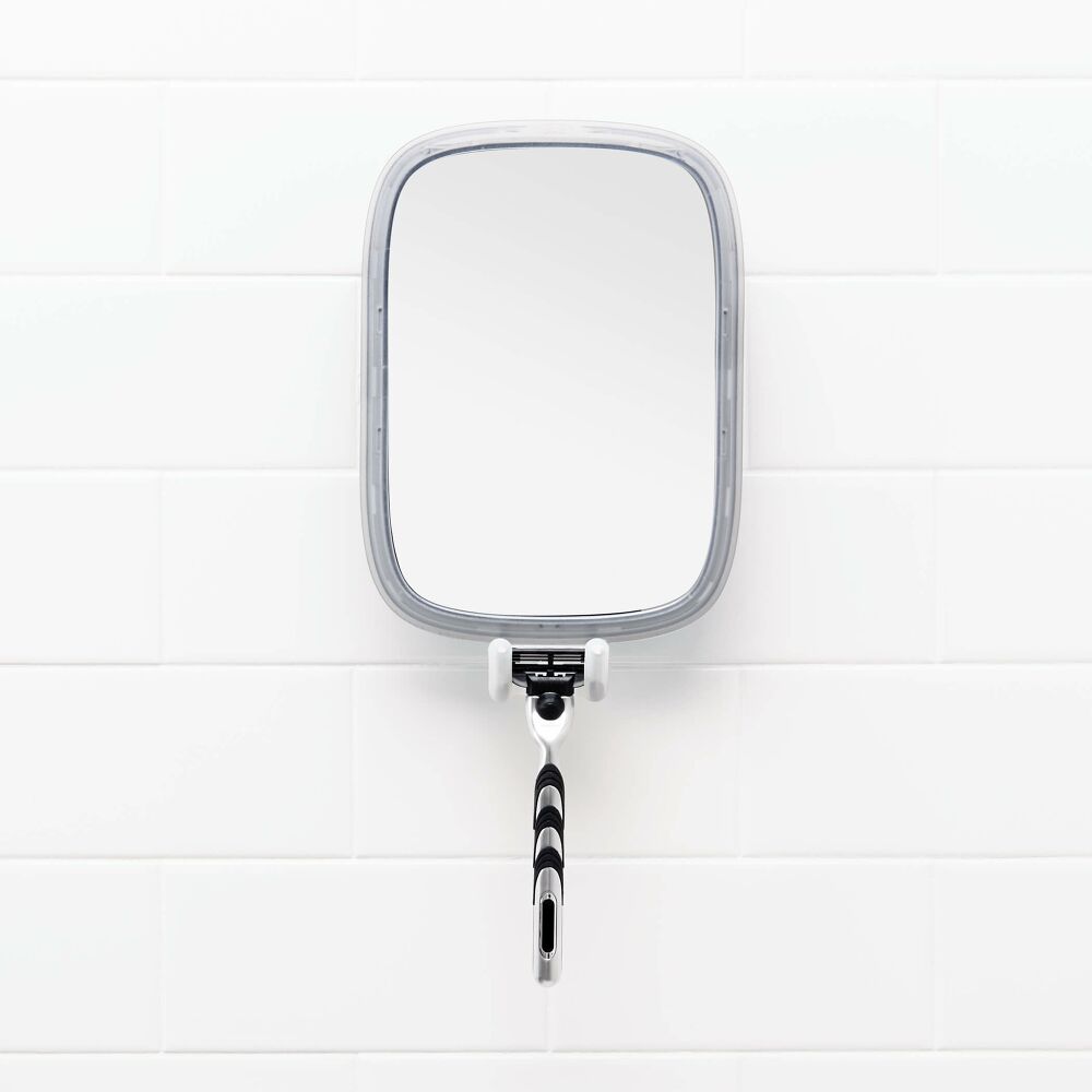StrongHold™ Suction Fogless Mirror L6