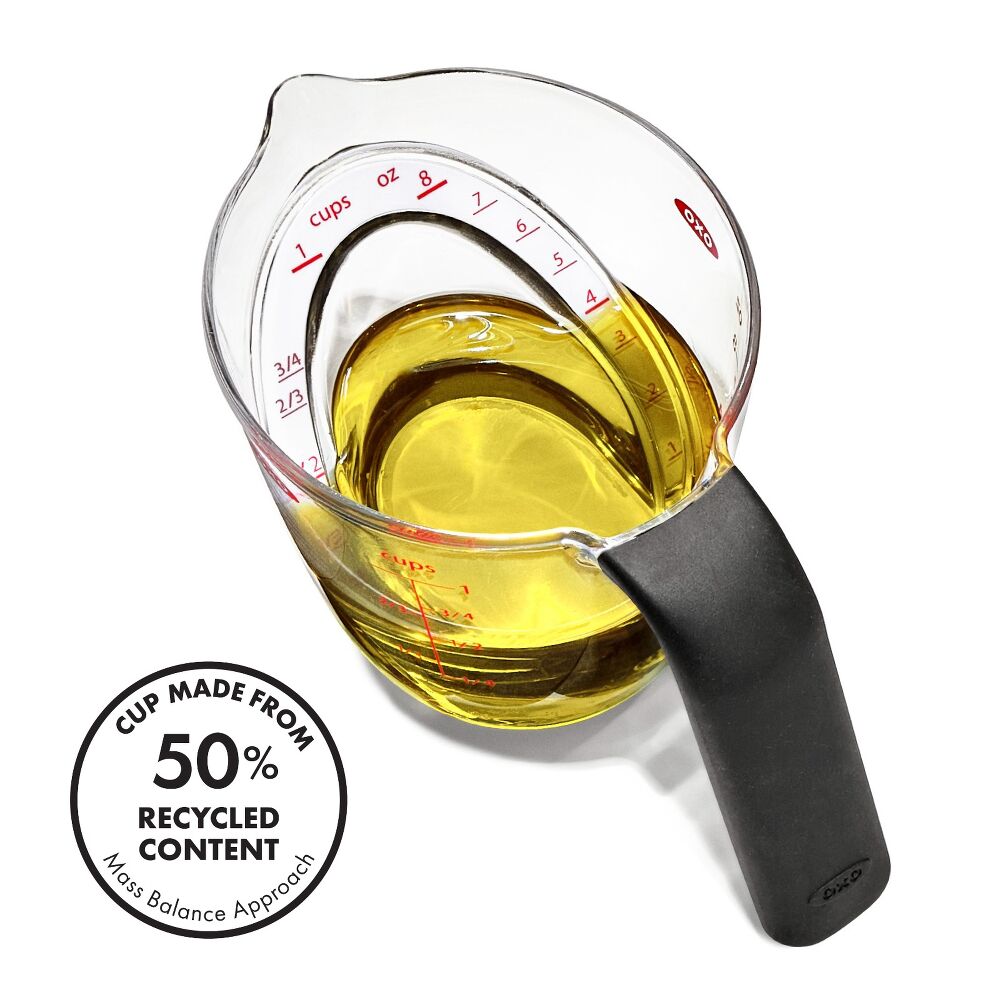 1-Cup Angled Measuring Cup L2