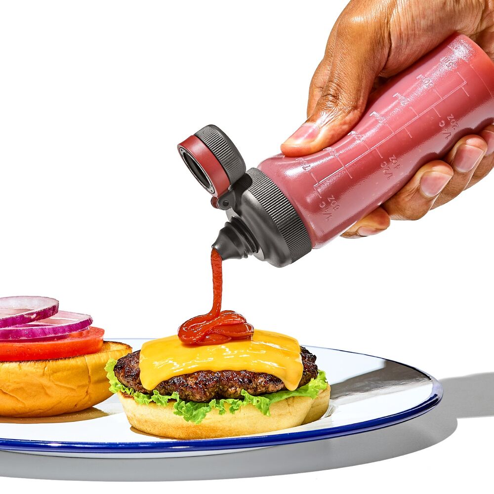 Outdoor 7-Piece Spice Shaker & Squeeze Bottle Set S6