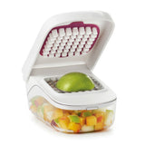 Vegetable Chopper with Easy-Pour Opening C4