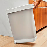 OXO Pet Airtight Food Container with Scoop — Extra Large U9