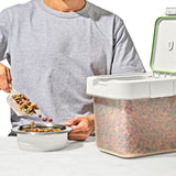 OXO Pet Airtight Food Container with Scoop — Small A0